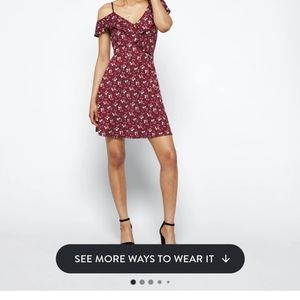 The General Good Off-The-Shoulder Mini dress size large excellent condition